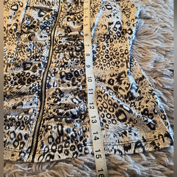 DOTS Zip Up Top Size (Small-Med) - Picture 10 of 12